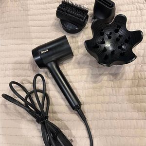 Shark IQ Styler hair dryer